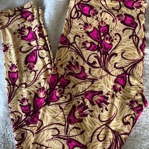 Lularoe TC leggings, new without tags